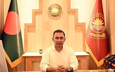 প্রধানমন্ত্রী তারেক রহমানের সঙ্গে ওয়ার্ল্ড ইকোনমিক ফোরামের প্রেসিডেন্ট ও সিইও’র সাক্ষাৎ