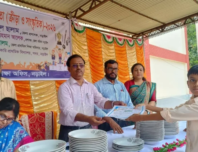 জাতীয় প্রাথমিক শিক্ষার চুড়ান্ত প্রতিযোগিতায় যাচ্ছেন নড়াইলের শাহরিয়ার