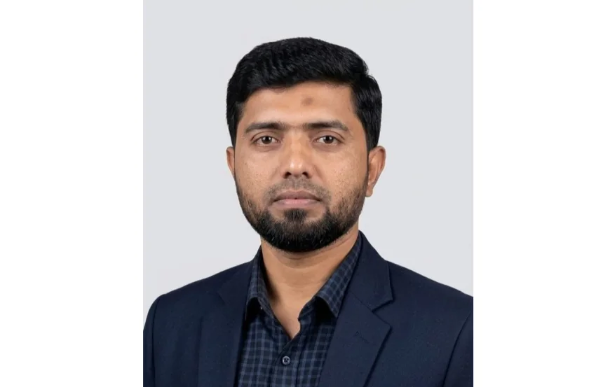 দায়িত্ব পালনে অবহেলায় পিএসকে বরখাস্ত করলেন নড়াইল-২ আসনের এমপি