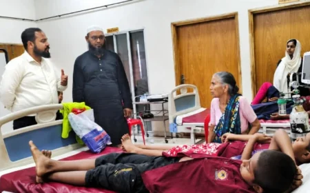 চিপস খেয়ে ১২ শিক্ষার্থী অসুস্থ