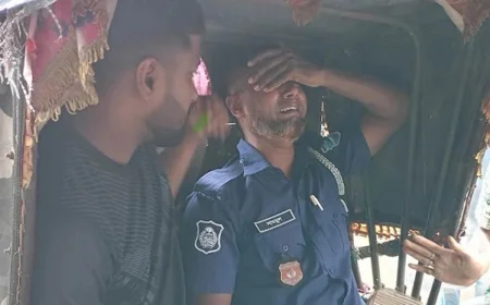 টহল দিতে গিয়ে নিজের ছেলের মরদেহ উদ্ধার, কিশোরগঞ্জে পুলিশ কনস্টেবলের হৃদয়বিদারক মুহূর্ত
