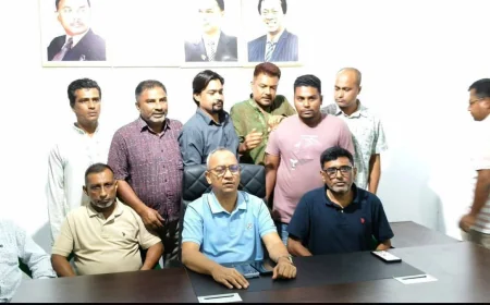 যুবদলের কেন্দ্রীয় সভাপতির সঙ্গে  নড়াইল জেলা যুবদল নেতাদের সৌজন্য সাক্ষাৎ