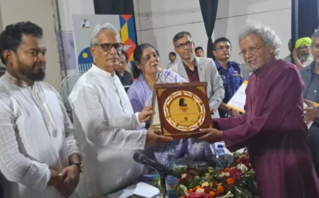 নড়াইলে সুলতানের জন্মবার্ষিকী উপলক্ষে সুলতান সম্মাননা পদক প্রদান
