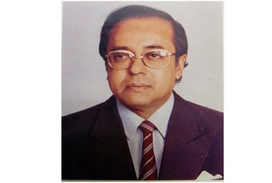 মোঃ মনির উজ-জামান (সাবেক সচিব, রাষ্ট্রদূত ও জ্যেষ্ঠ পরামর্শক - বিশ্বব্যাংক): বর্ণাঢ্য জীবন ও কর্ম