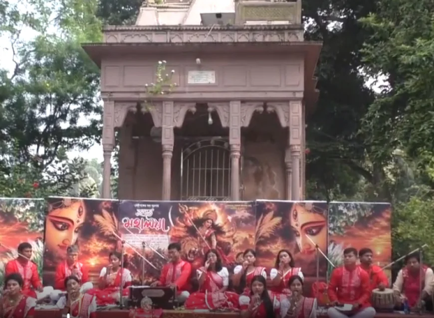 নড়াইলে নানা আয়োজনের মধ্য দিয়ে শুভ মহালয়া অনুষ্ঠিত